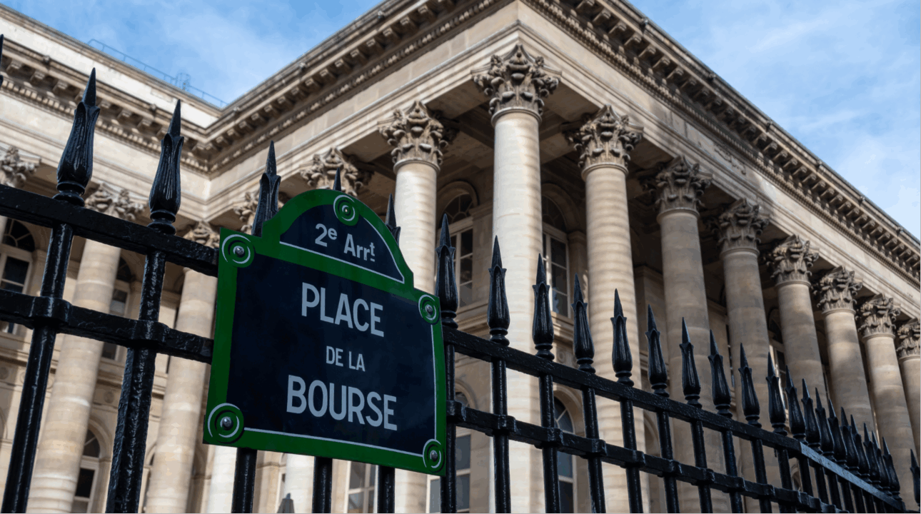 Commentaires sur l’article précédent : pour un modèle différent
