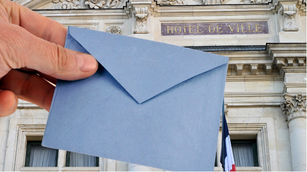 La gauche, la droite et les élections municipales
